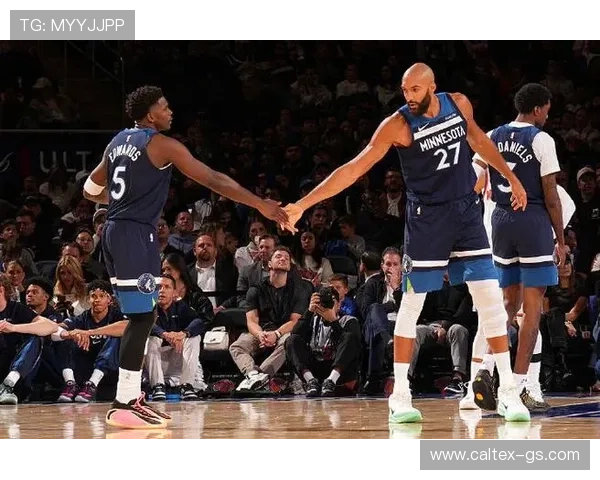 绿军主场战胜猛龙尼克斯险胜森林狼取得季前赛三连胜